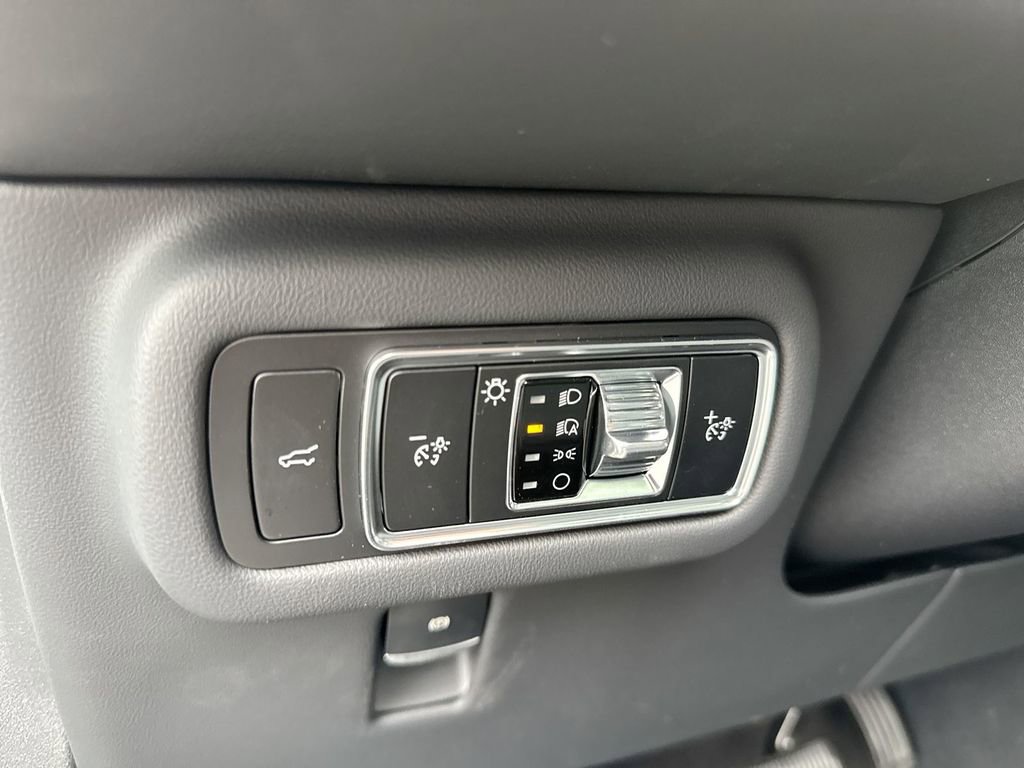 New 2026 Lincoln Nautilus Reserve w/ Jet Appearance Package AWD/4WD image 19