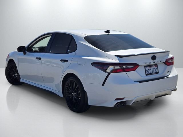 Used 2022 Toyota Camry SE FWD image 6