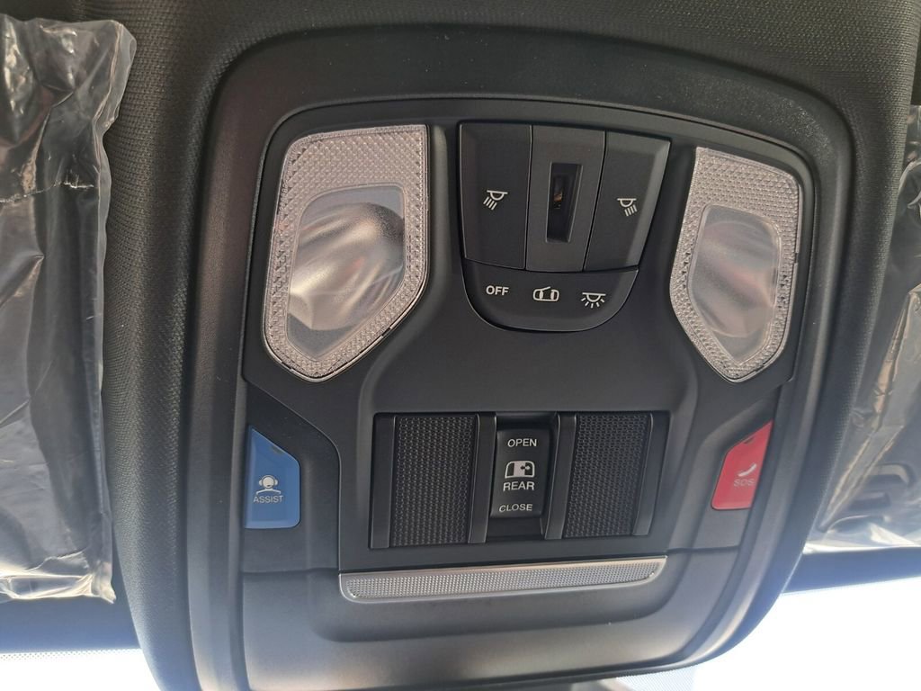 New 2025 RAM 1500 Tradesman image 18