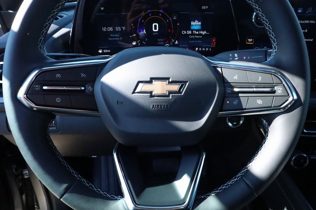 New 2026 Chevrolet Traverse LT w/ Driver Confidence Package image 3