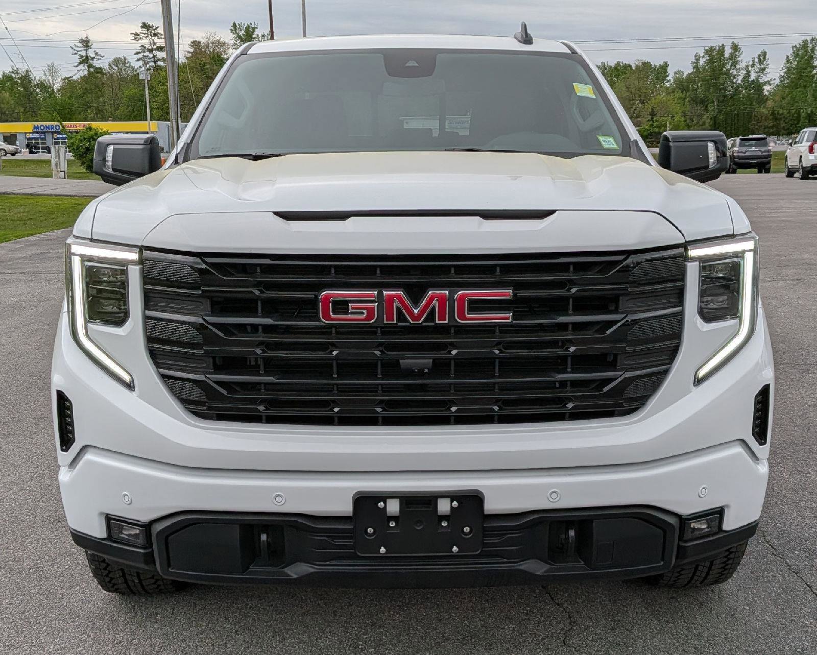 New 2026 GMC Sierra 1500 Elevation w/ Elevation Premium Package AWD/4WD image 2