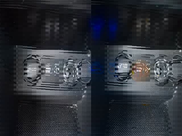 Used 2017 Hyundai Sonata Limited w/ Ultimate Package 04 image 31