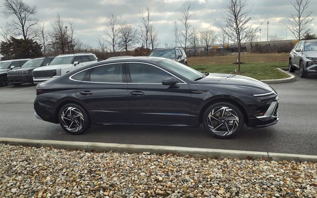 Certified 2025 Hyundai Sonata SEL image 4