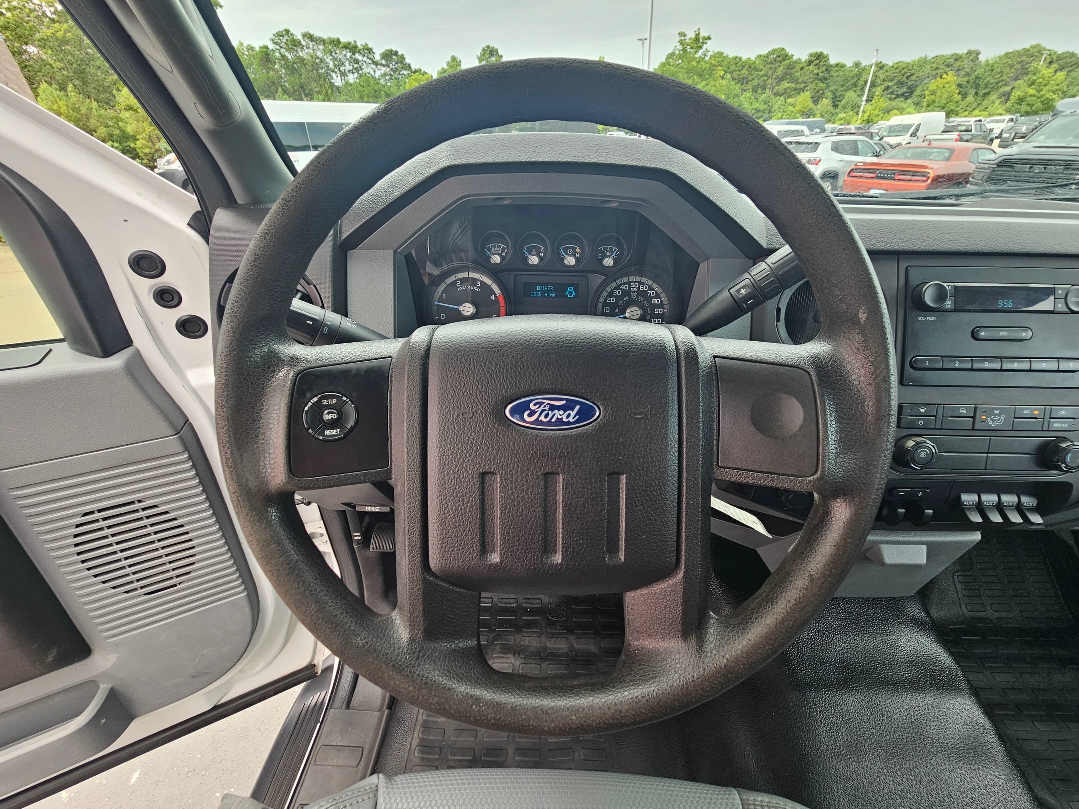 Used 2015 Ford F450 XL w/ Power Equipment Group RWD image 14