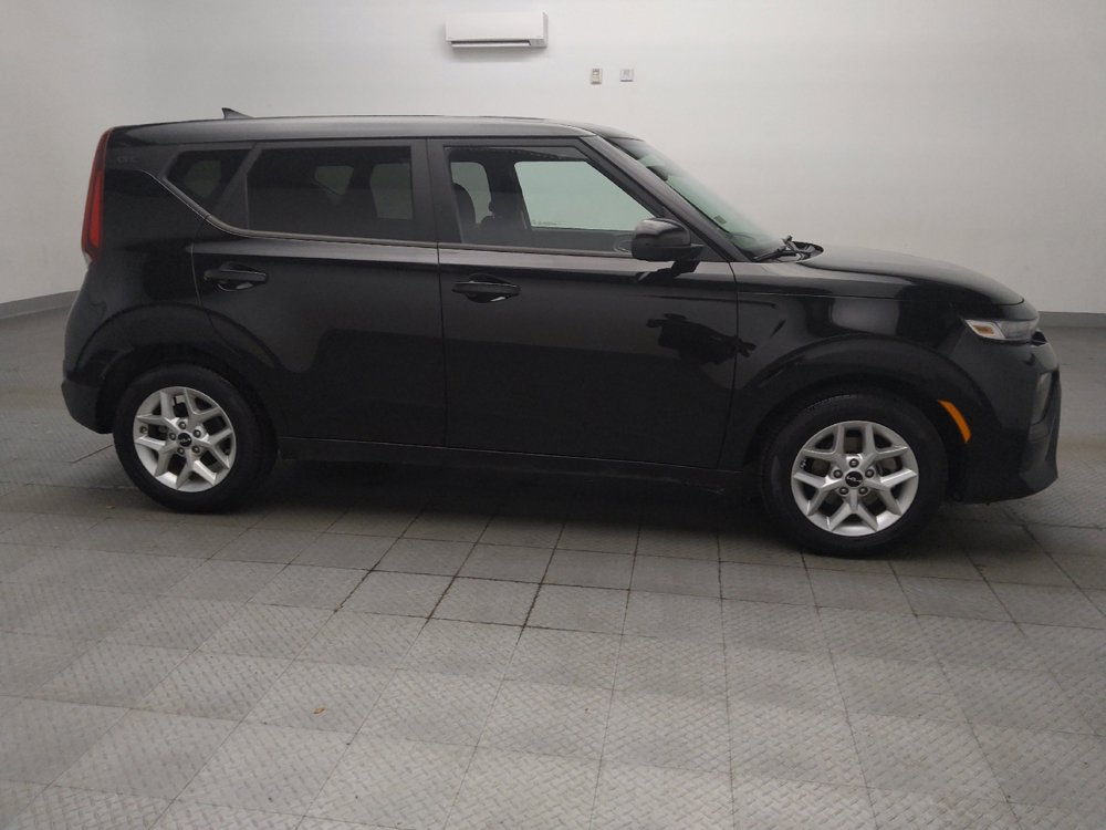 Used 2022 Kia Soul LX w/ Technology Package FWD image 11