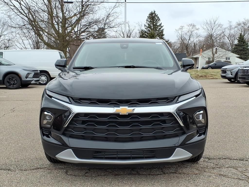 New 2026 Chevrolet Blazer LT w/ Convenience Package image 2
