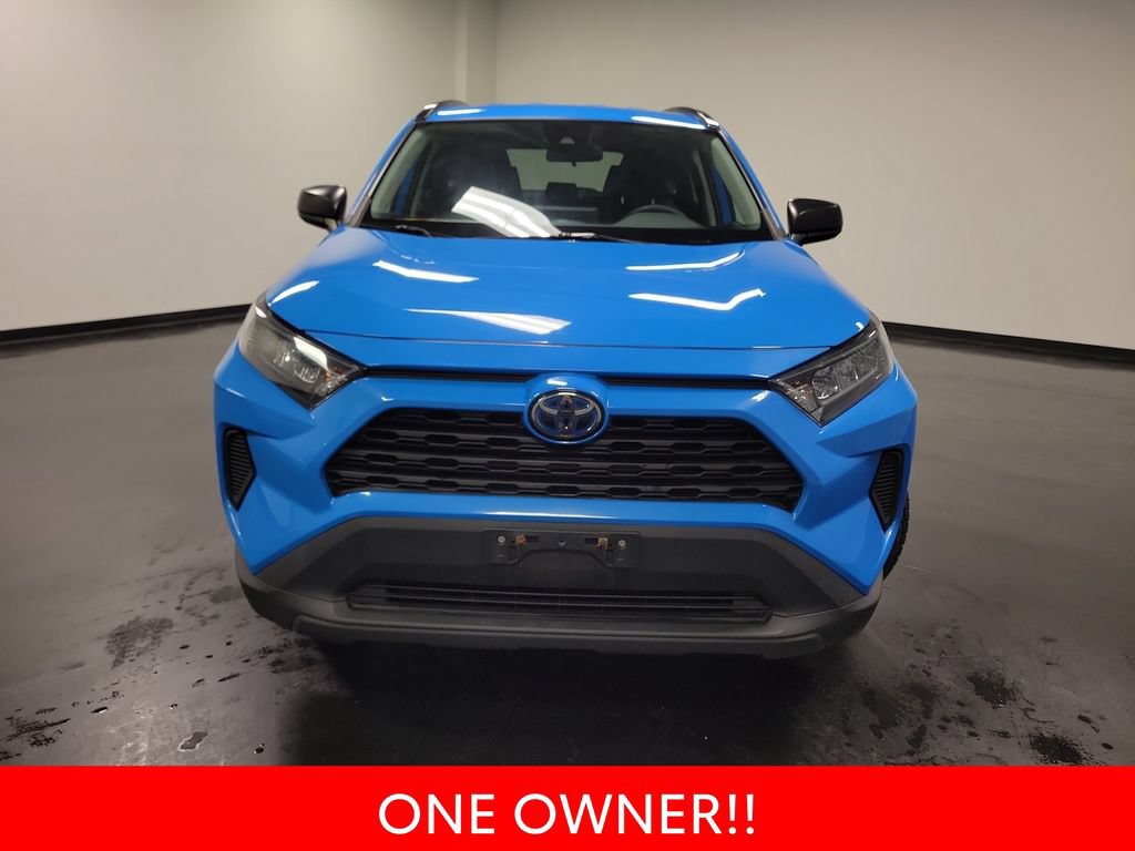 Used 2021 Toyota RAV4 LE AWD/4WD image 3