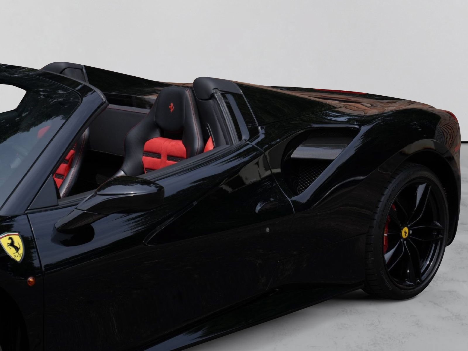 Used 2019 Ferrari 488 Spider RWD image 48
