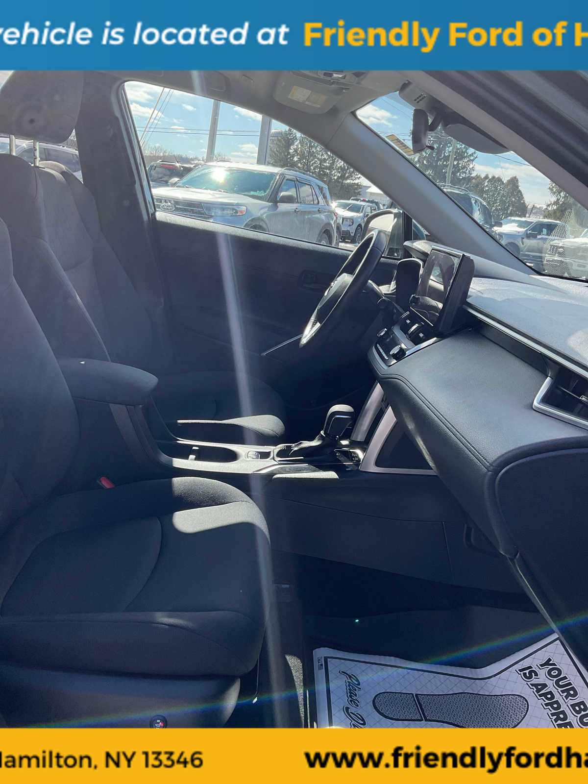 Used 2023 Toyota Corolla Cross LE w/ Moonroof Package image 48