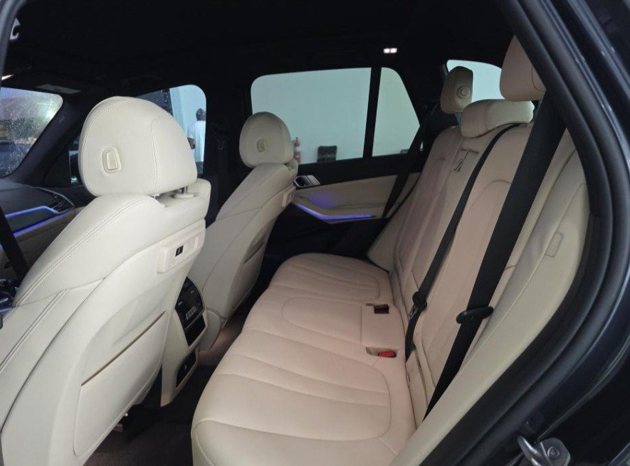 Used 2022 BMW X5 sDrive40i w/ Premium Package RWD image 10