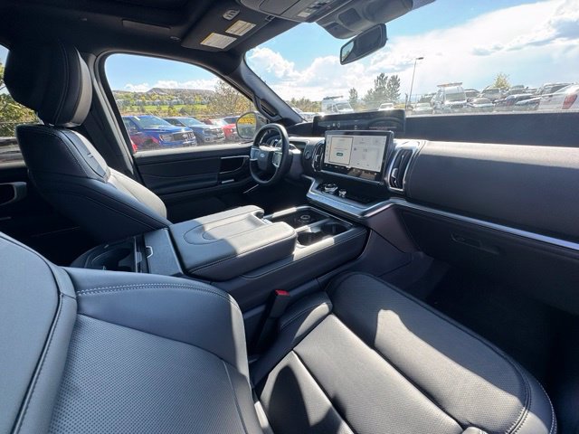 New 2027 Ford Expedition Max Platinum w/ Stealth Performance Package AWD/4WD image 27
