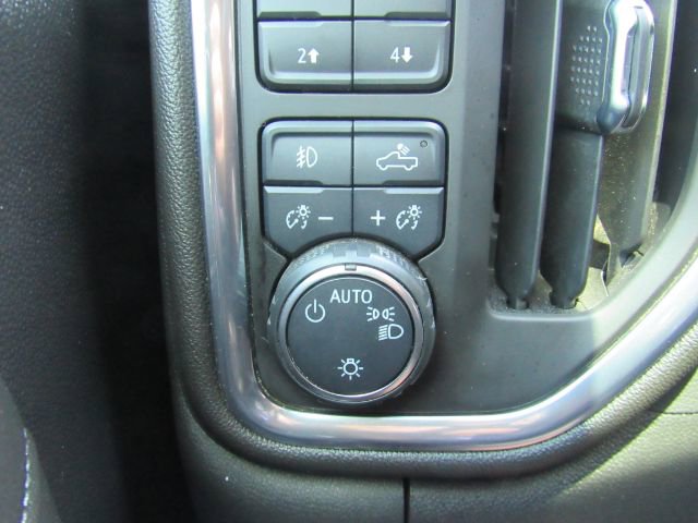Used 2022 Chevrolet Silverado 1500 RST AWD/4WD image 34