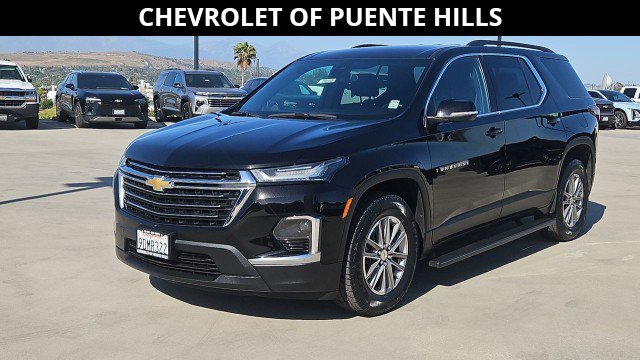 Used 2023 Chevrolet Traverse LT