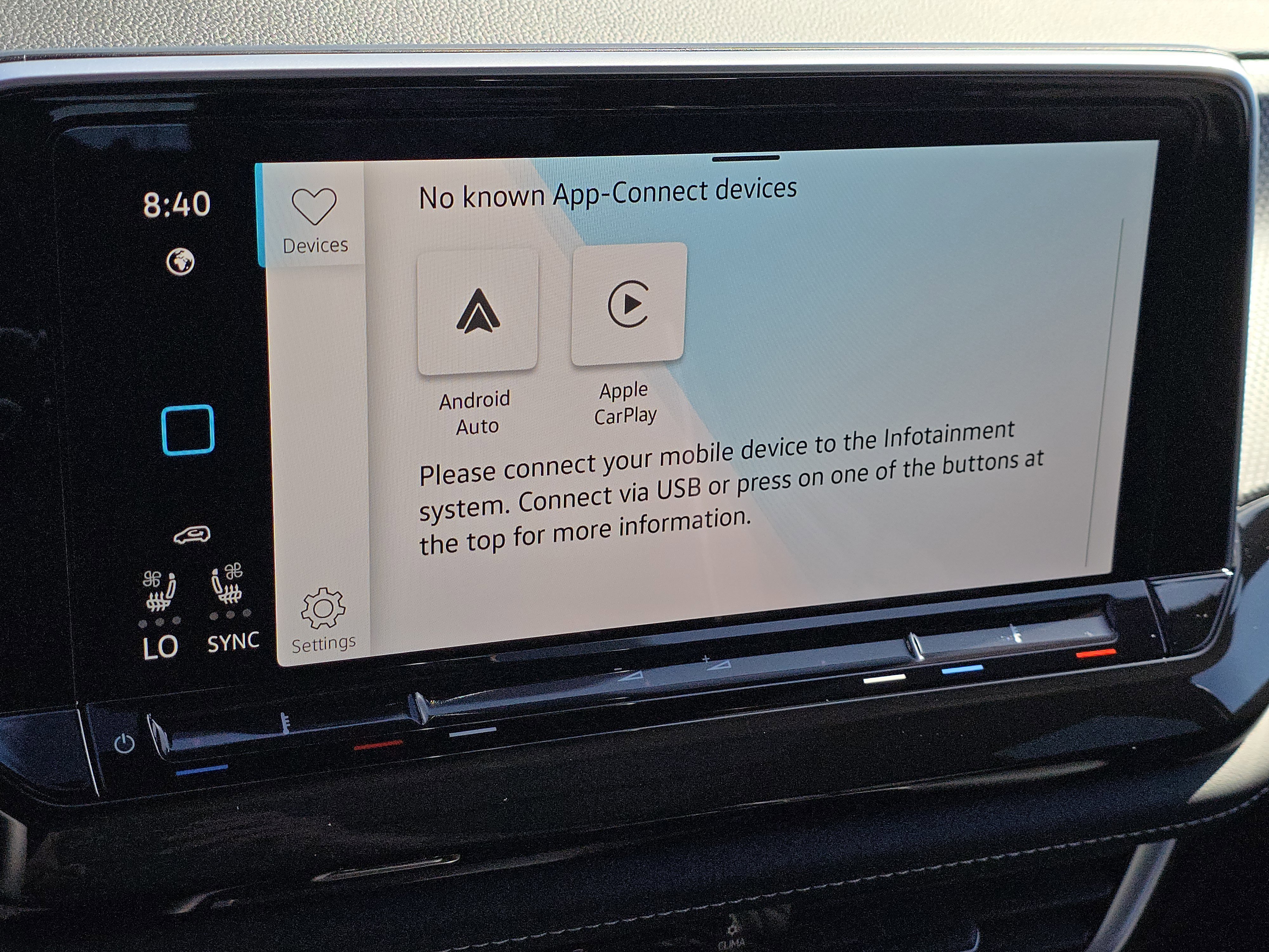 New 2026 Volkswagen Atlas Cross Sport SEL Premium R-Line image 11