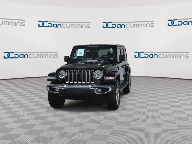 Used 2018 Jeep Wrangler Unlimited Sahara AWD/4WD image 4