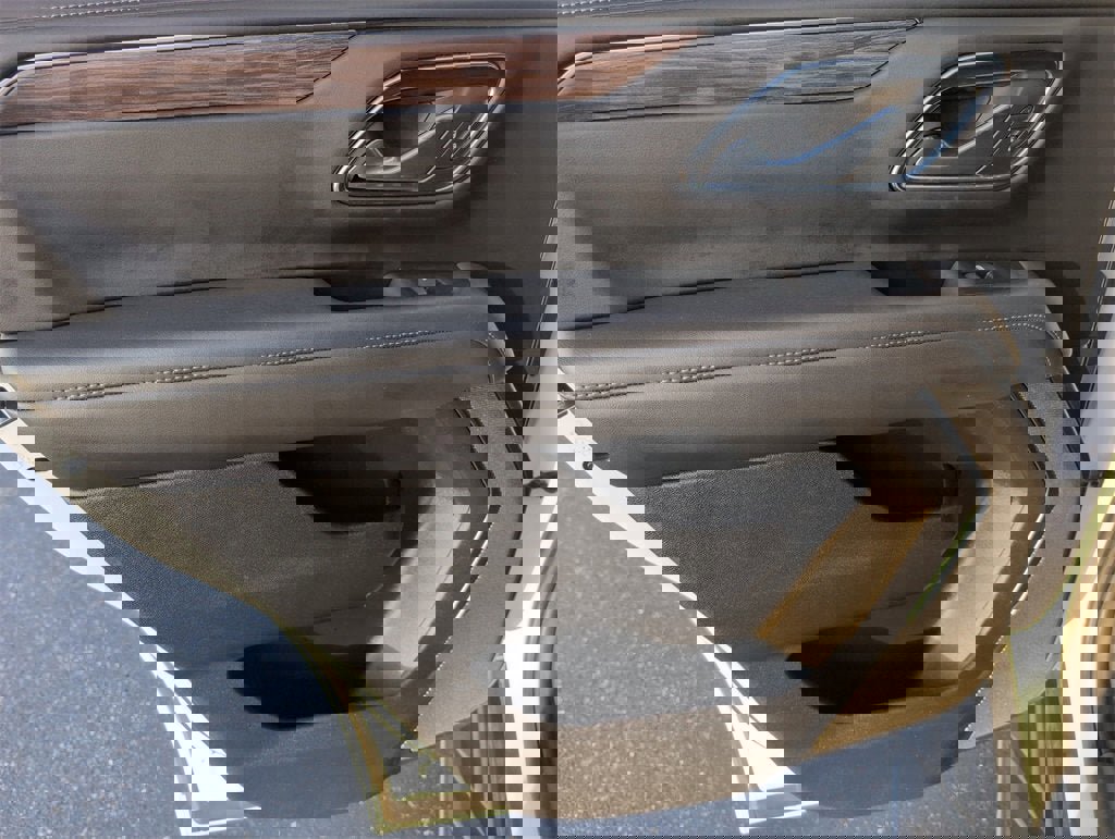 Certified 2023 Chevrolet Tahoe LS image 33