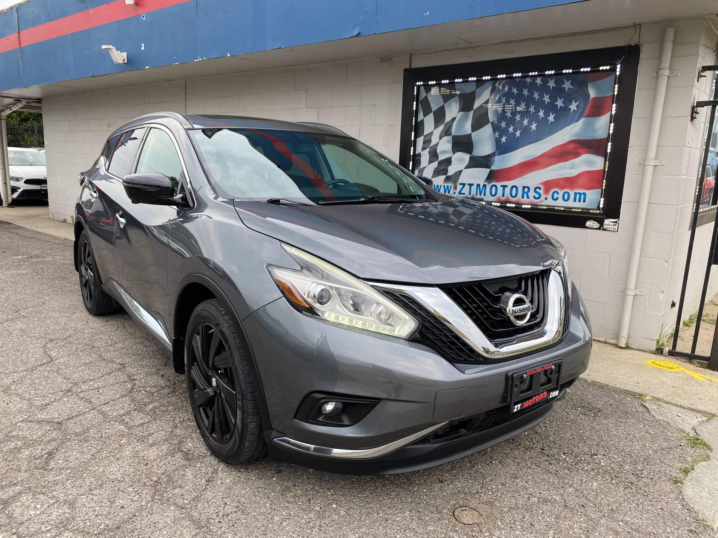 Used 2017 Nissan Murano Platinum w/ Platinum Technology Package AWD/4WD image 1