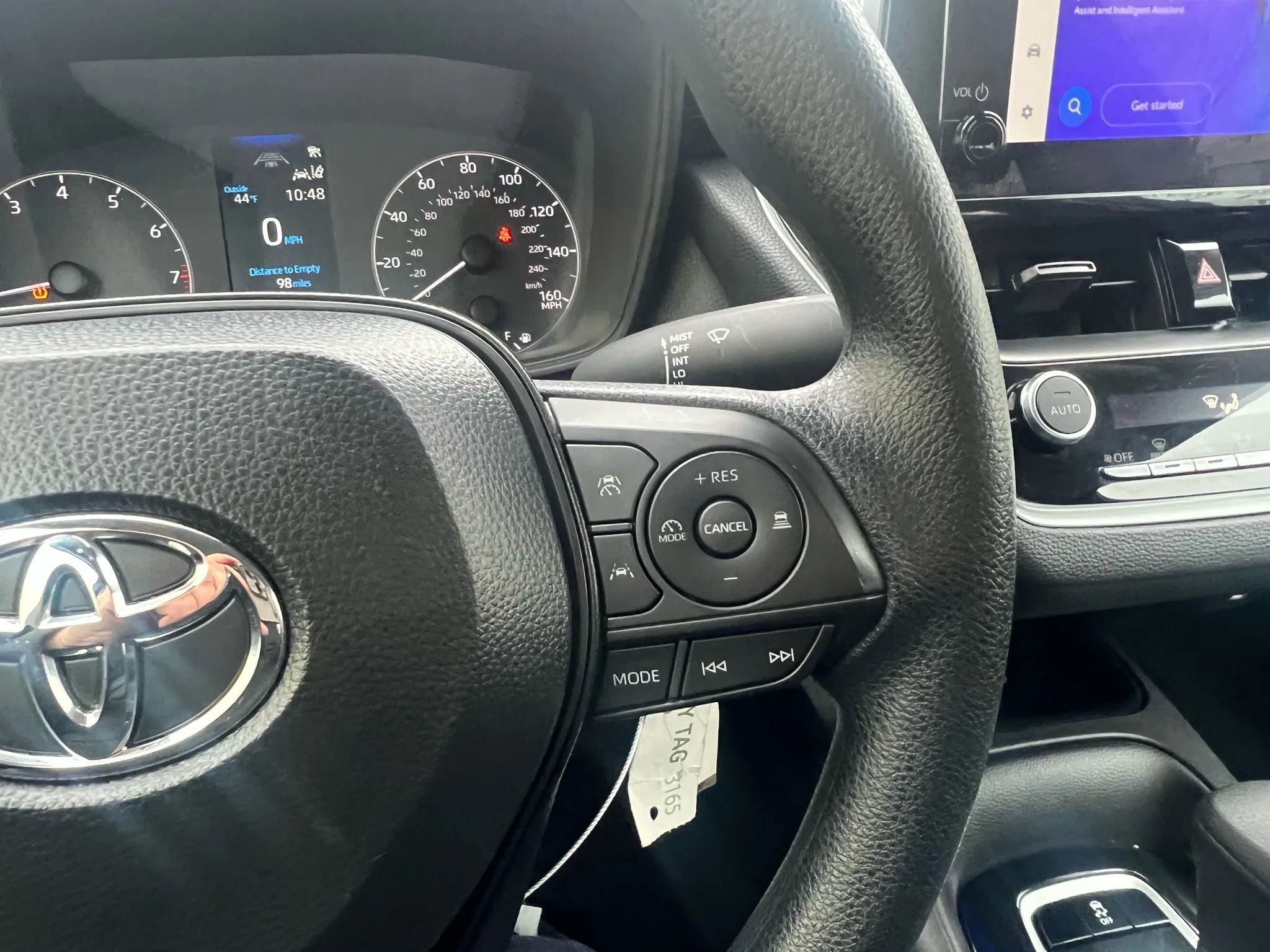 Used 2025 Toyota Corolla LE image 17