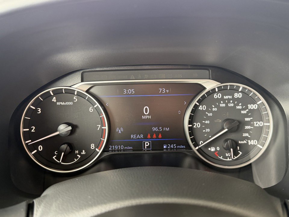 Used 2025 Nissan Altima 2.5 SV w/ SV Premium Package AWD/4WD image 15