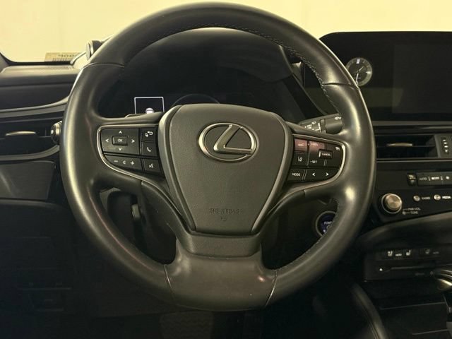 Certified 2022 Lexus ES 300h w/ Premium Package FWD image 20