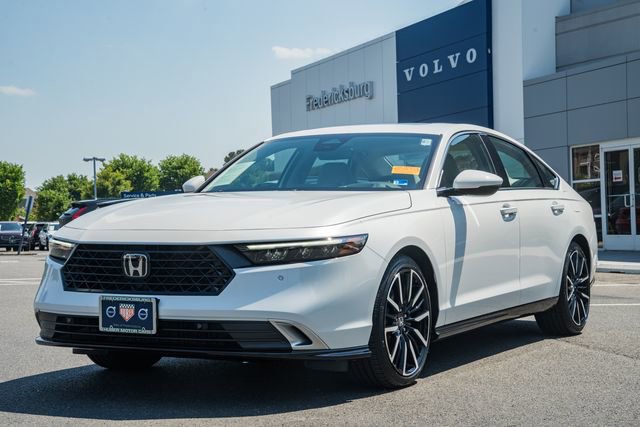 Used 2026 Honda Accord Touring image 6