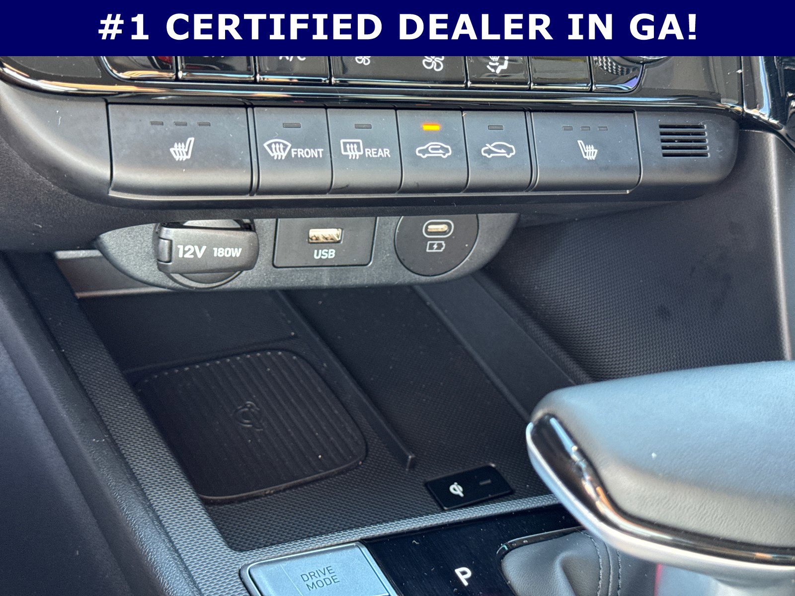 Certified 2025 Hyundai Elantra SEL image 34