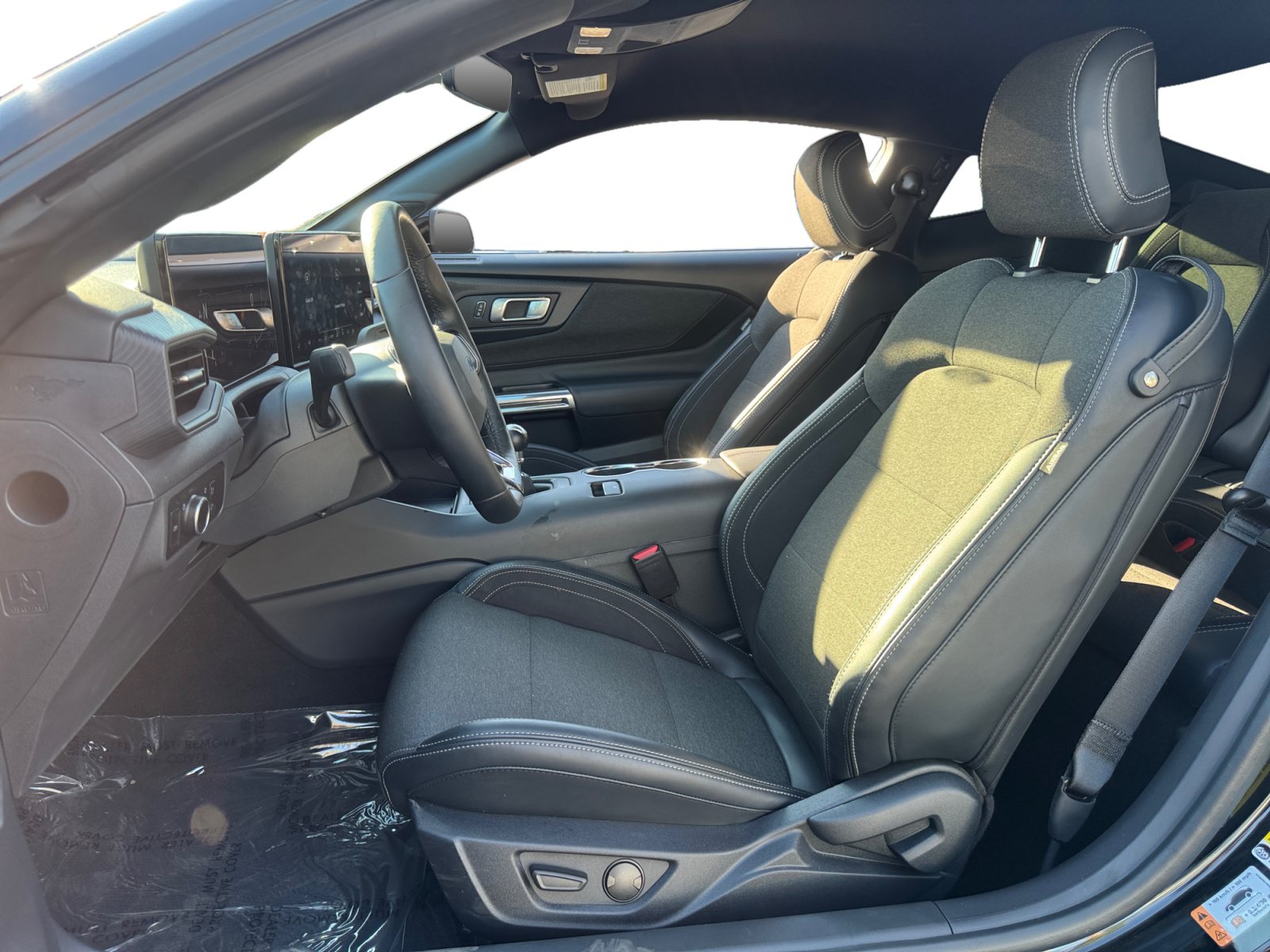 Used 2024 Ford Mustang GT RWD image 15