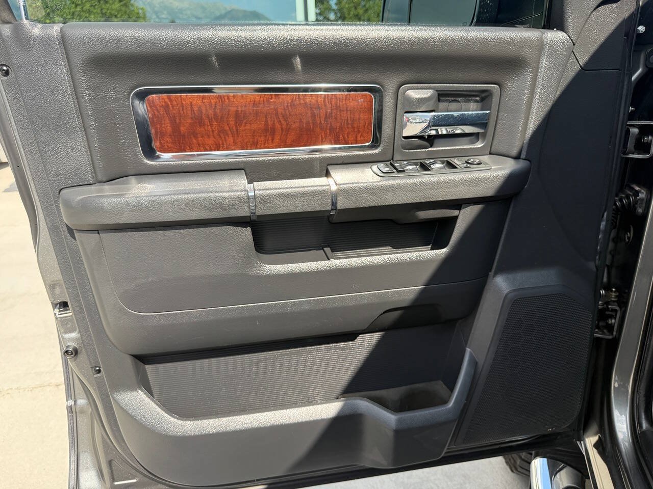 Used 2012 RAM 2500 Laramie w/ HD Snow Plow Prep Group AWD/4WD image 29