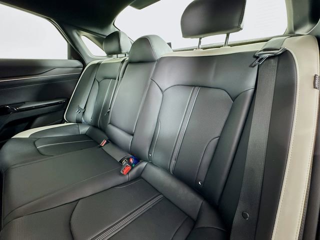 Used 2025 Kia K5 GT-Line image 22