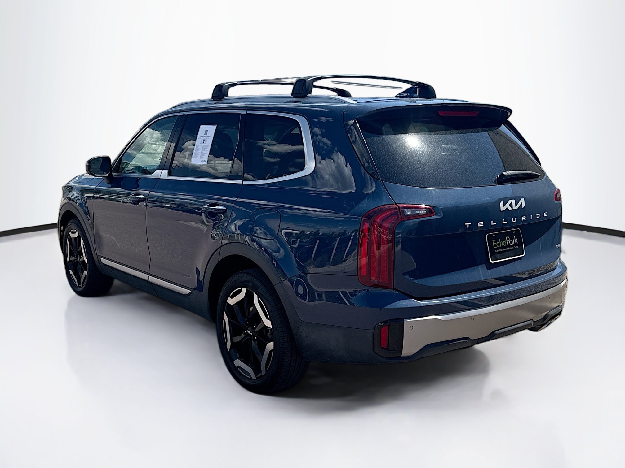 Used 2025 Kia Telluride S AWD/4WD image 5