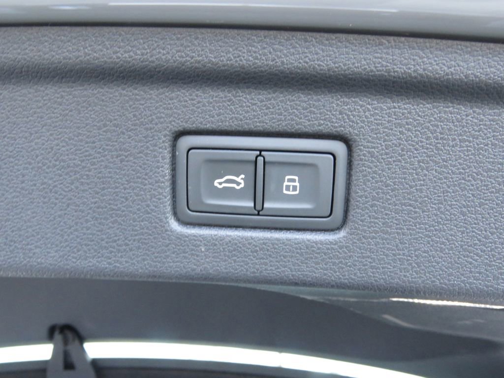 Used 2021 Audi RS 5 Sportback w/ Dynamic Package image 18