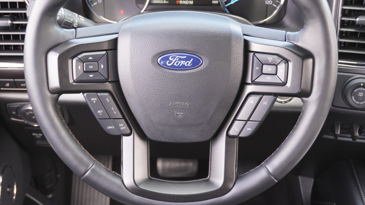 Used 2018 Ford Expedition Limited w/ Equipment Group 301A RWD image 34