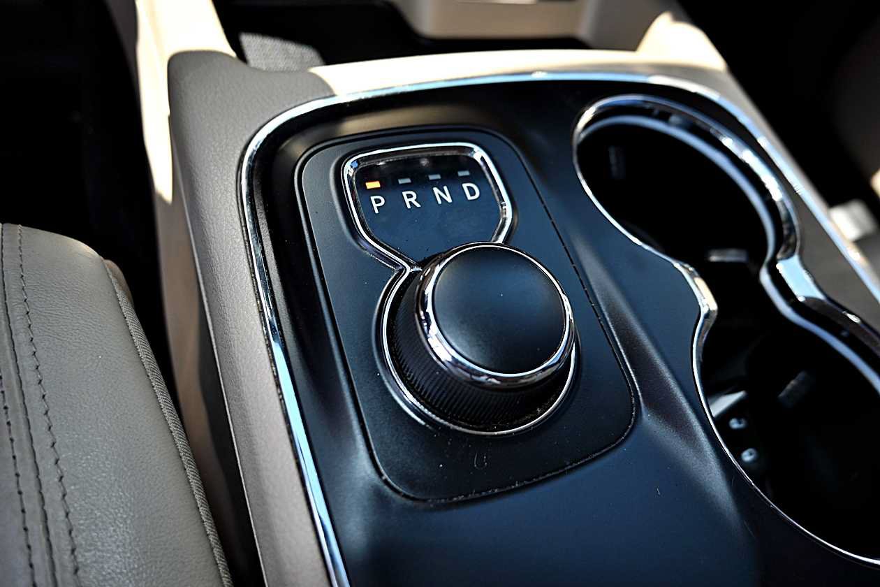Used 2017 Dodge Durango GT w/ Premium Group RWD image 30