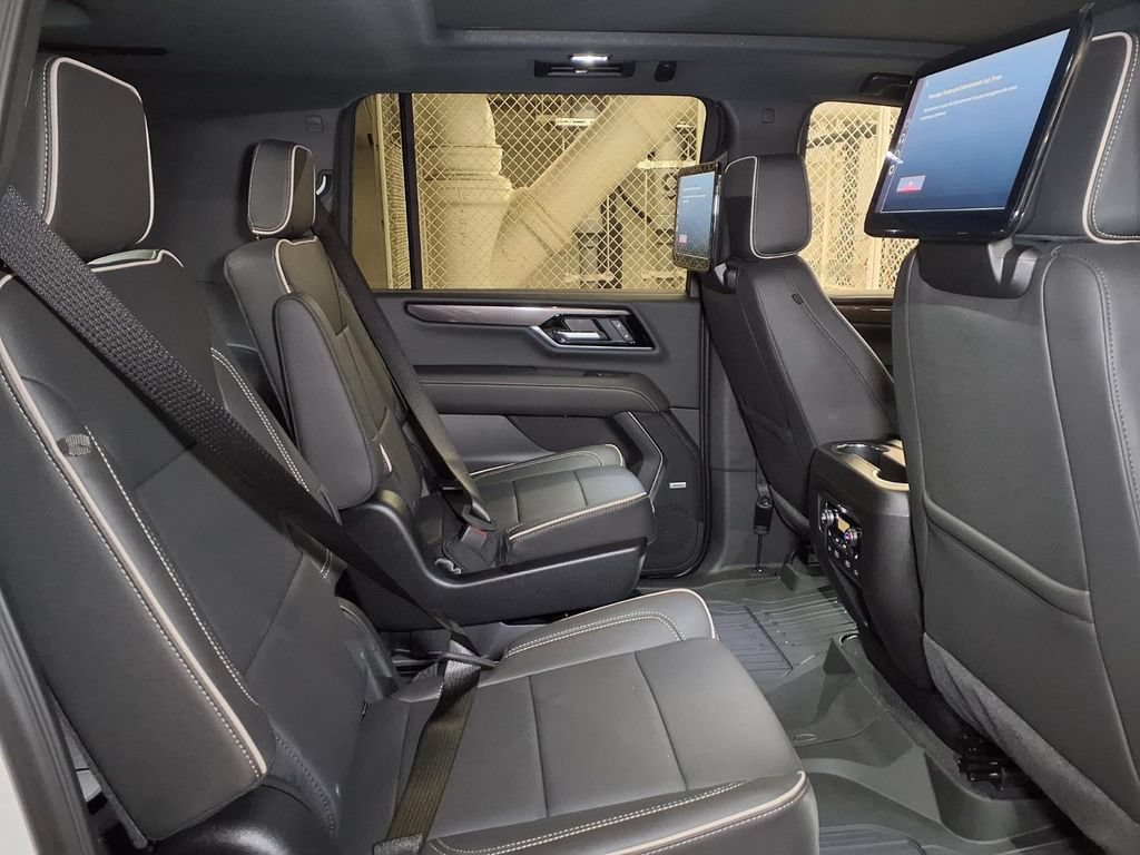 New 2026 GMC Yukon XL Elevation w/ Elevation Premium Package RWD image 5