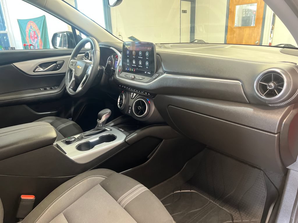 Used 2023 Chevrolet Blazer LT w/ Convenience Package AWD/4WD image 37