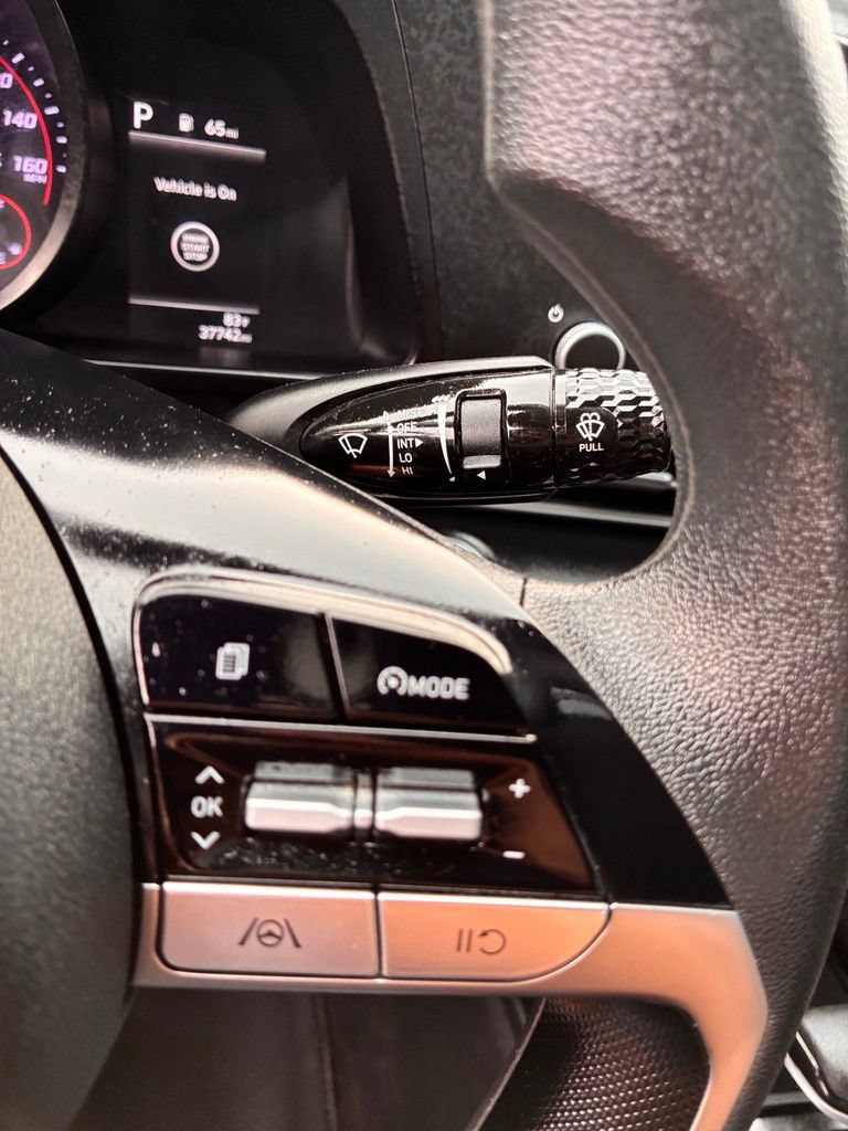 Used 2022 Hyundai Elantra SEL FWD image 26