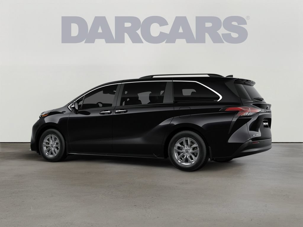 New 2026 Toyota Sienna XLE AWD/4WD image 5