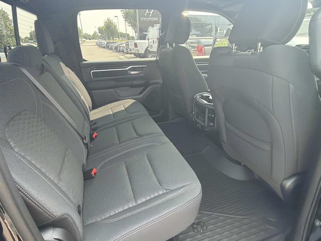 New 2026 RAM 1500 Big Horn AWD/4WD image 22