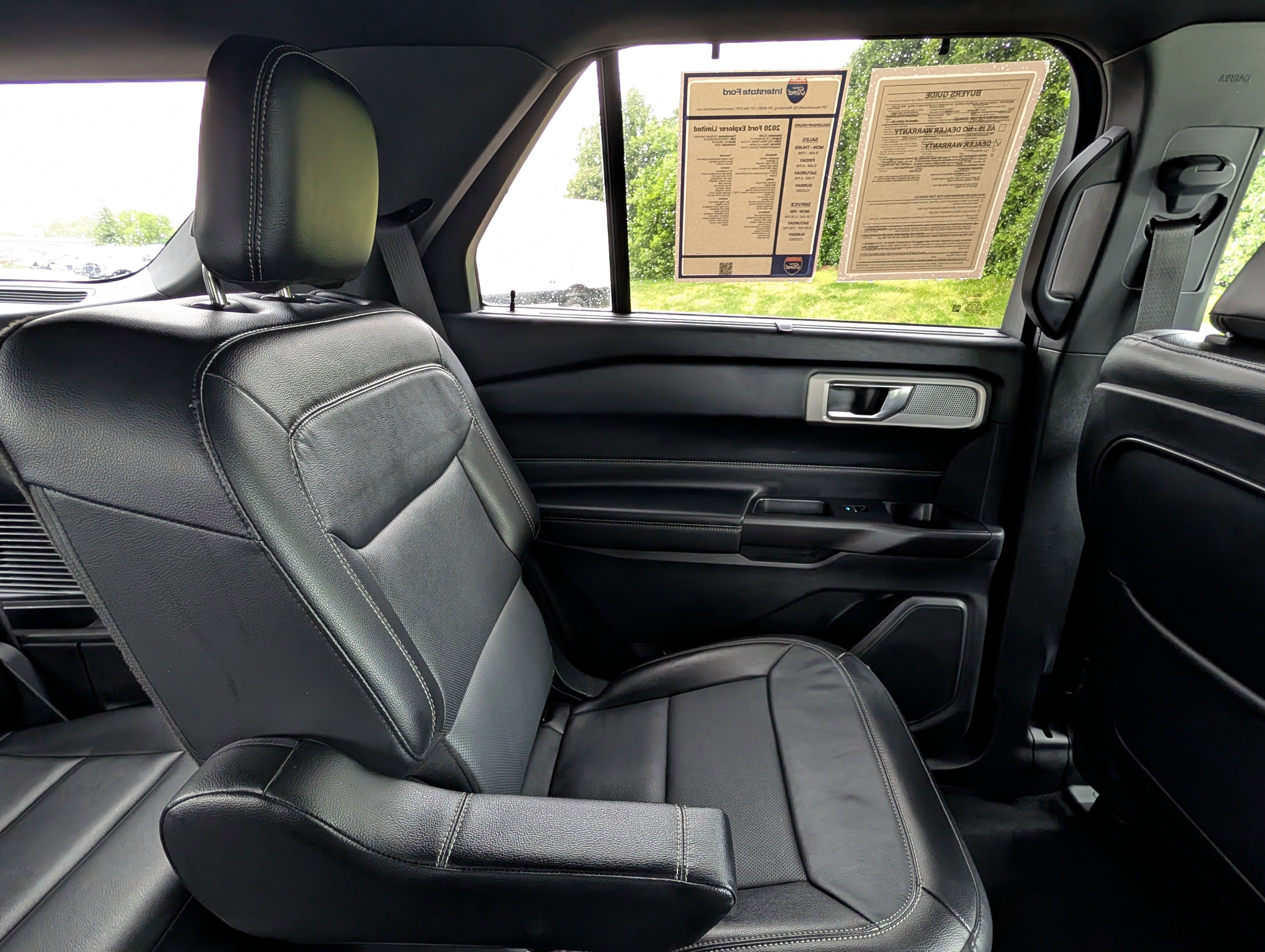 Used 2020 Ford Explorer Limited image 34