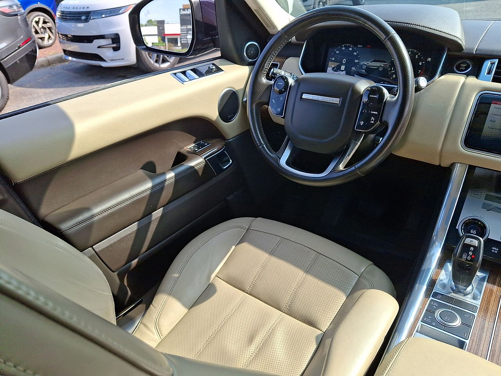 Used 2020 Land Rover Range Rover Sport HSE AWD/4WD image 15