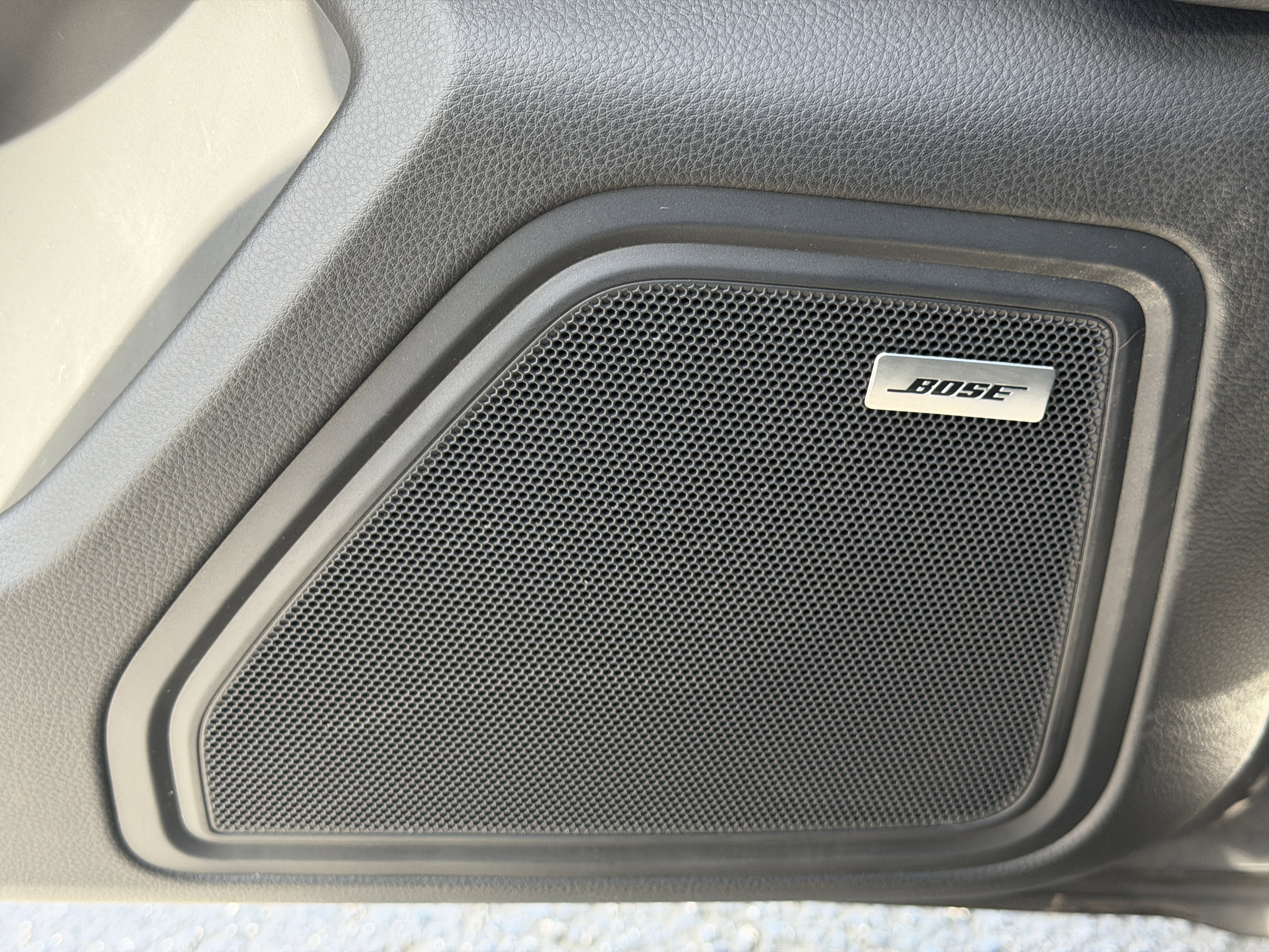 Certified 2015 Porsche Macan S image 22