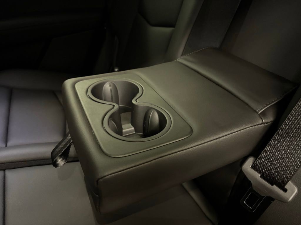 New 2025 Cadillac XT5 Luxury image 19