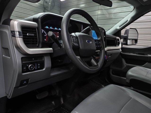 Used 2023 Ford F350 XL w/ XL Chrome Package AWD/4WD image 14
