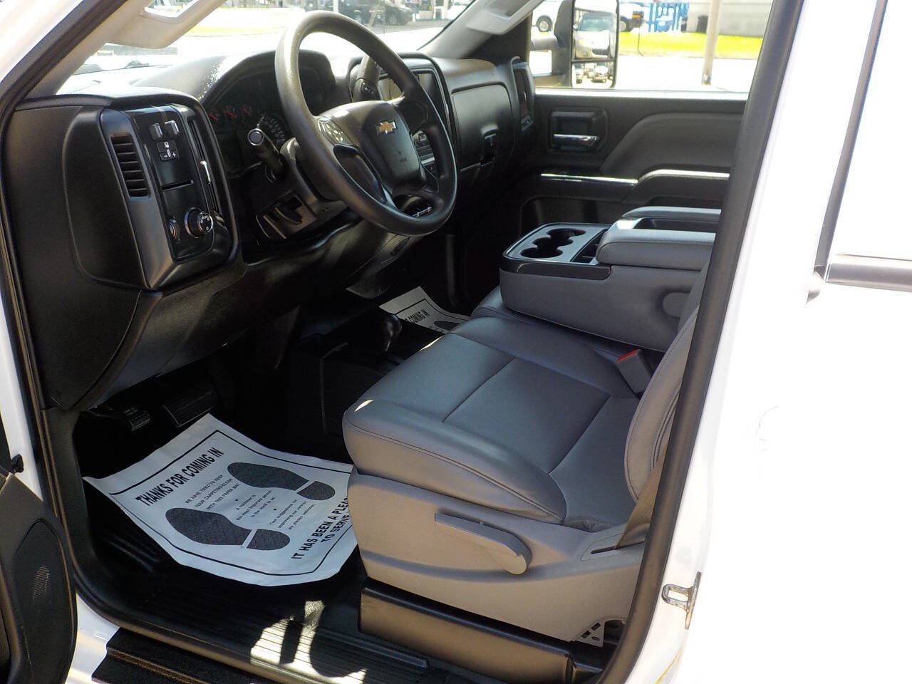 Used 2015 Chevrolet Silverado 2500 W/T AWD/4WD image 10