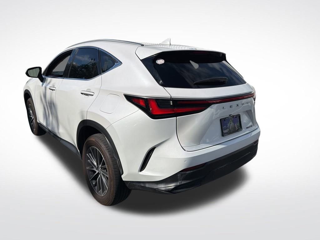 Used 2024 Lexus NX 250 FWD w/ Premium Package image 6