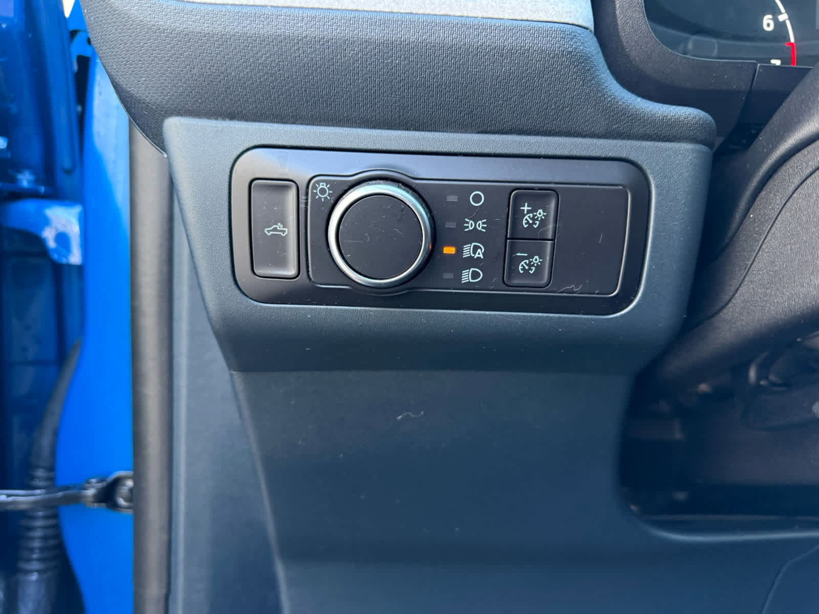 Used 2022 Ford Maverick XLT w/ XLT Luxury Package image 12