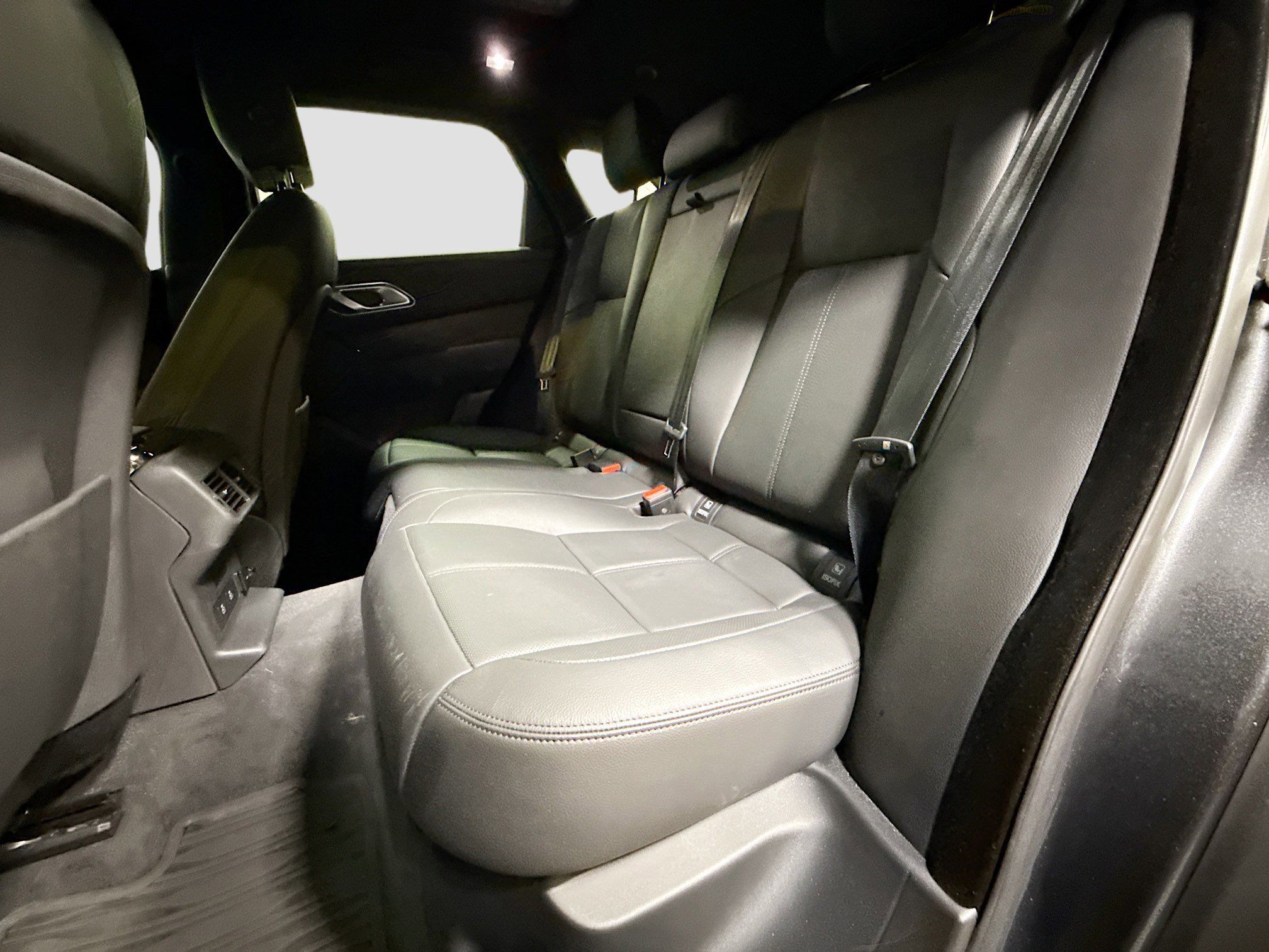 Certified 2026 Land Rover Range Rover Velar Dynamic SE AWD/4WD image 21