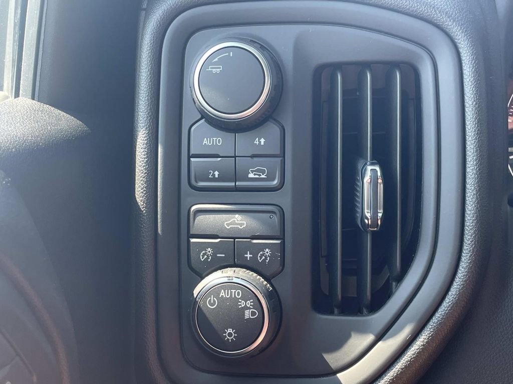 Used 2023 Chevrolet Silverado 1500 Custom w/ LPO, Dark Essentials Package AWD/4WD image 27