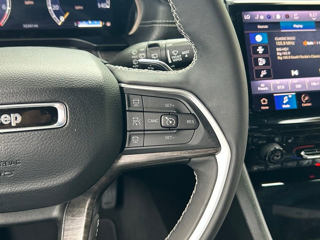 Certified 2024 Jeep Grand Cherokee Limited w/ Black Appearance Package image 50