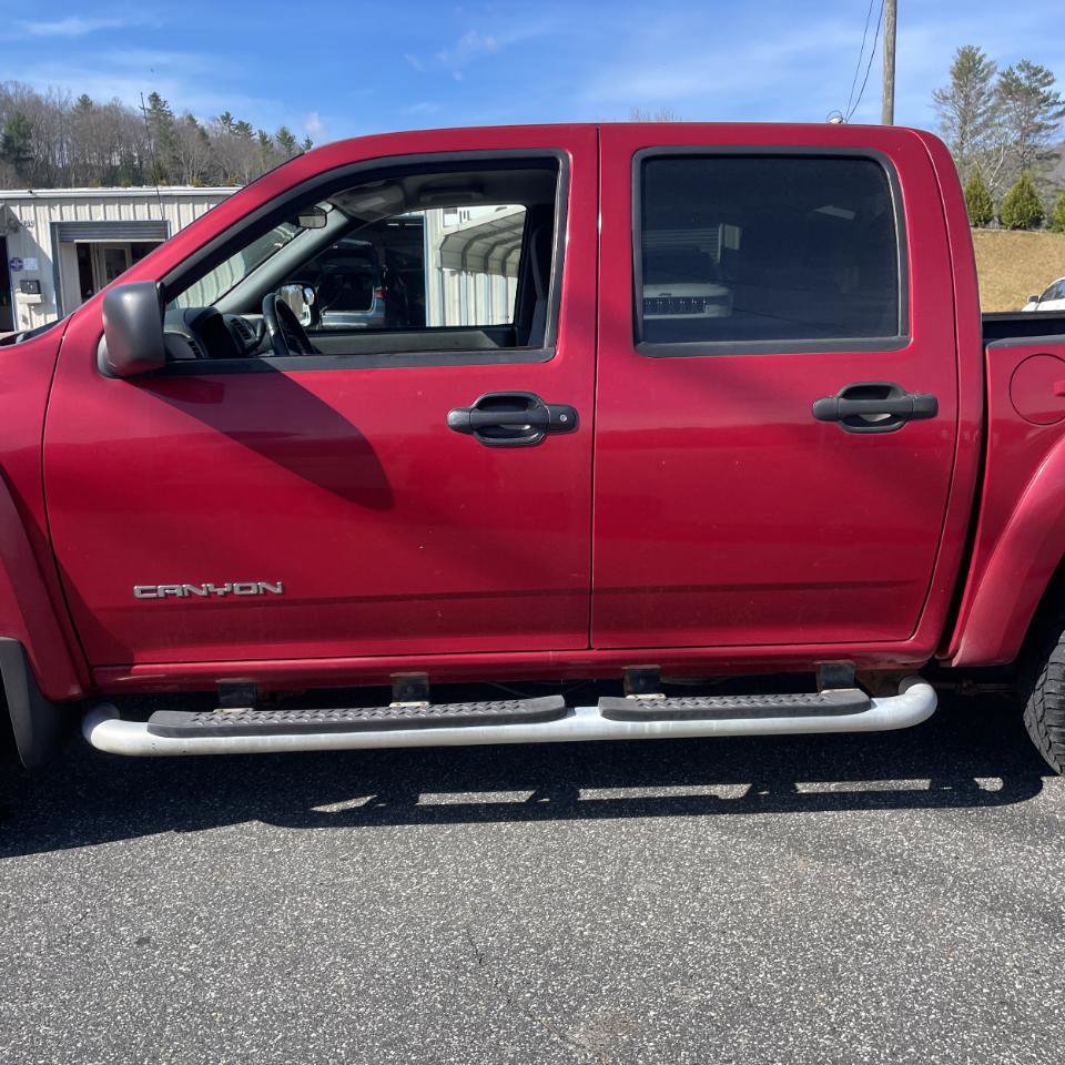 Used 2005 GMC Canyon SLE AWD/4WD image 6